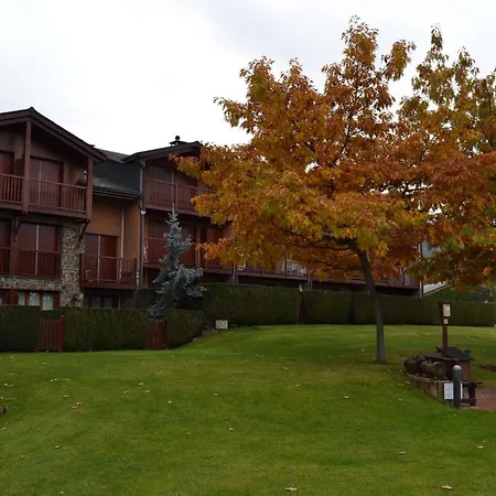 Apartmán Con Piscina Y Wifi En Santa Leocadia