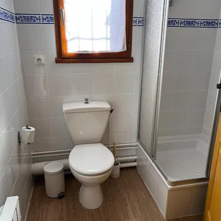 Con Piscina Y Wifi En Santa Leocadia Sainte-Léocadie