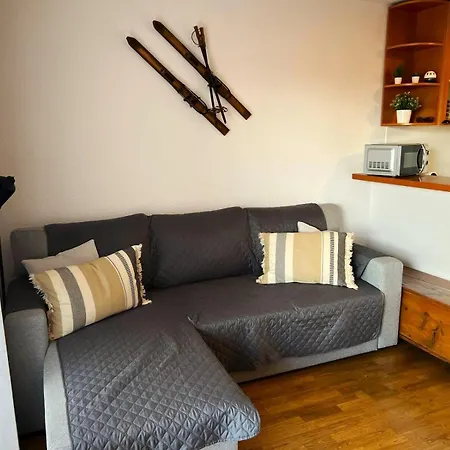 Apartment Apartamento Con Piscina Y Wifi En Santa Leocadia