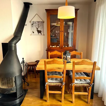 Apartamento Con Piscina Y Wifi En Santa Leocadia Apartment *